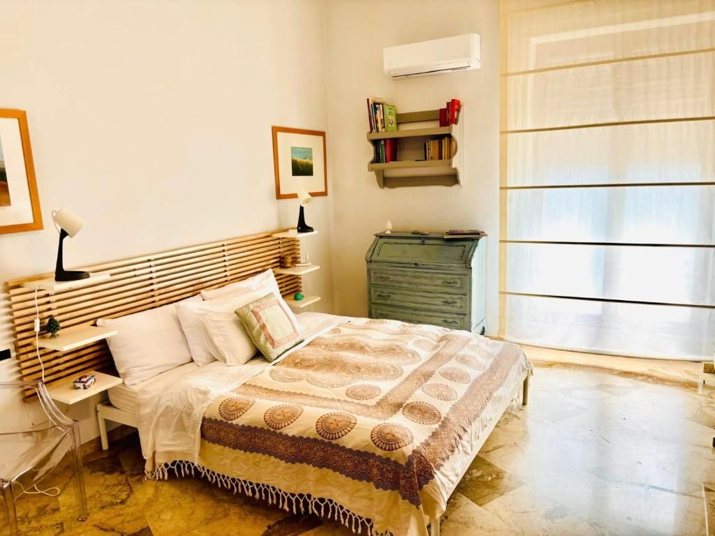 Dormitori de Estudi de lloguer en Alcalá de Henares amb Moblat i Es permeten mascotes