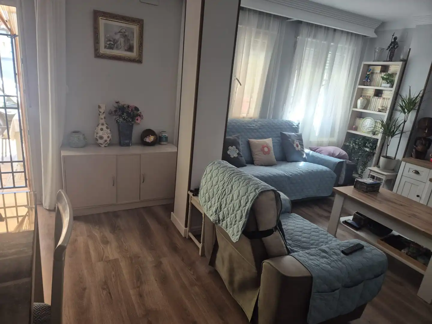 Detached house with terrace for sale in Calle el Peral, imagen 3