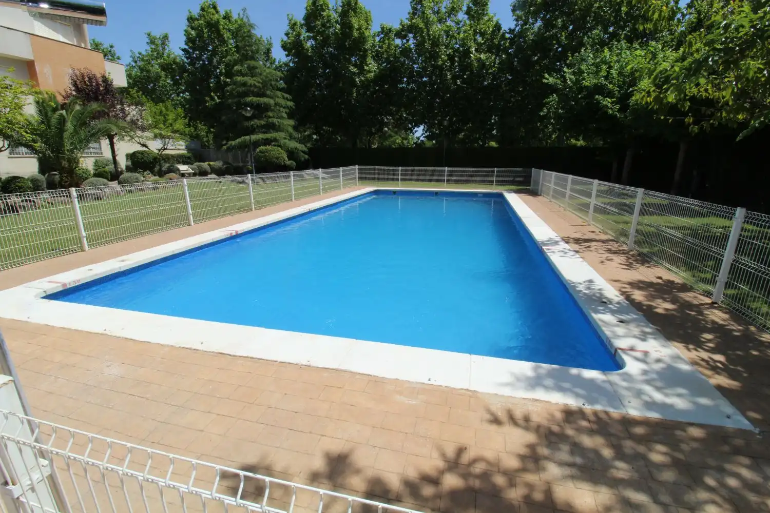 Swimming pool of Flat for rent in Ciudad Real  with Air Conditioner, Heating and Terrace