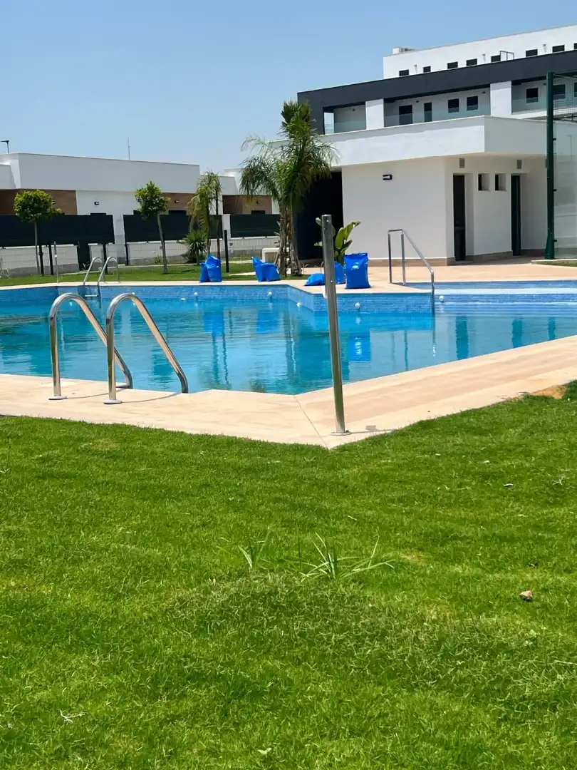 Swimming pool of Flat for sale in La Rinconada  with Terrace, Swimming Pool and Balcony