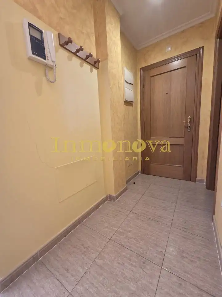 Piso en venta en Salceda de Caselas con Calefacción, Trastero y Amueblado