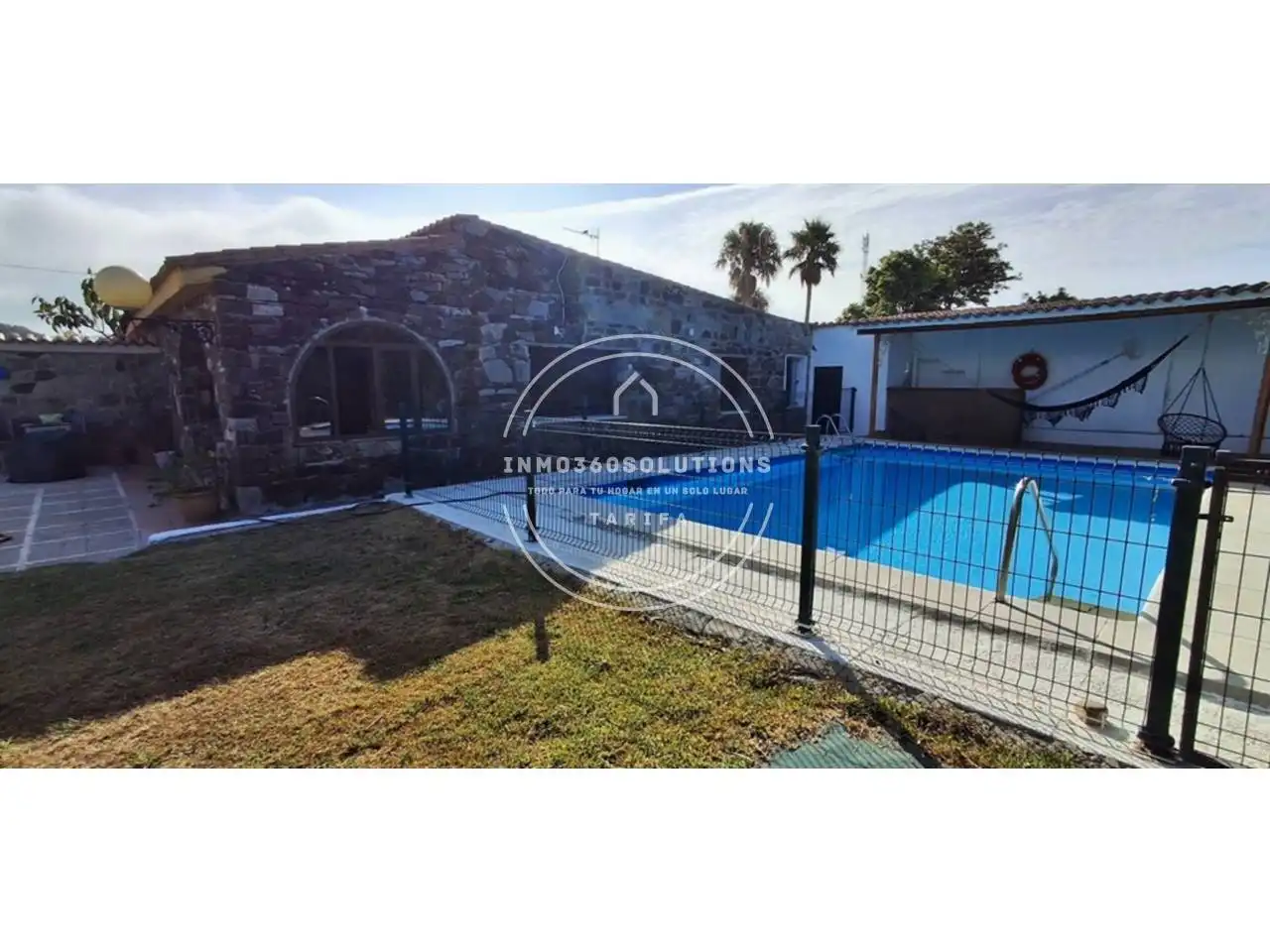 Piscina de Finca rústica en venda en Tarifa amb Aire condicionat, Jardí privat i Terrassa