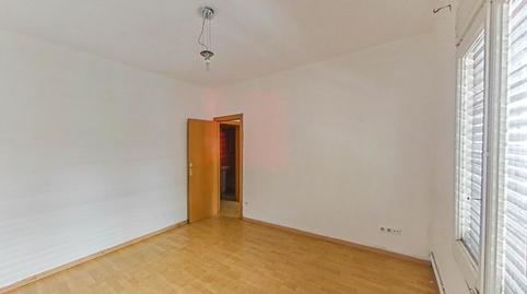 Foto 3 de Piso en venta en El Bon Pastor, Barcelona