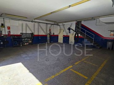 Local comercial en venta en Carrer d'Aiguablava