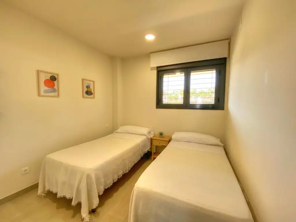 Schlafzimmer von Wohnungen zur Miete in Vélez-Málaga mit Möbliert und Gemeinschaftspool