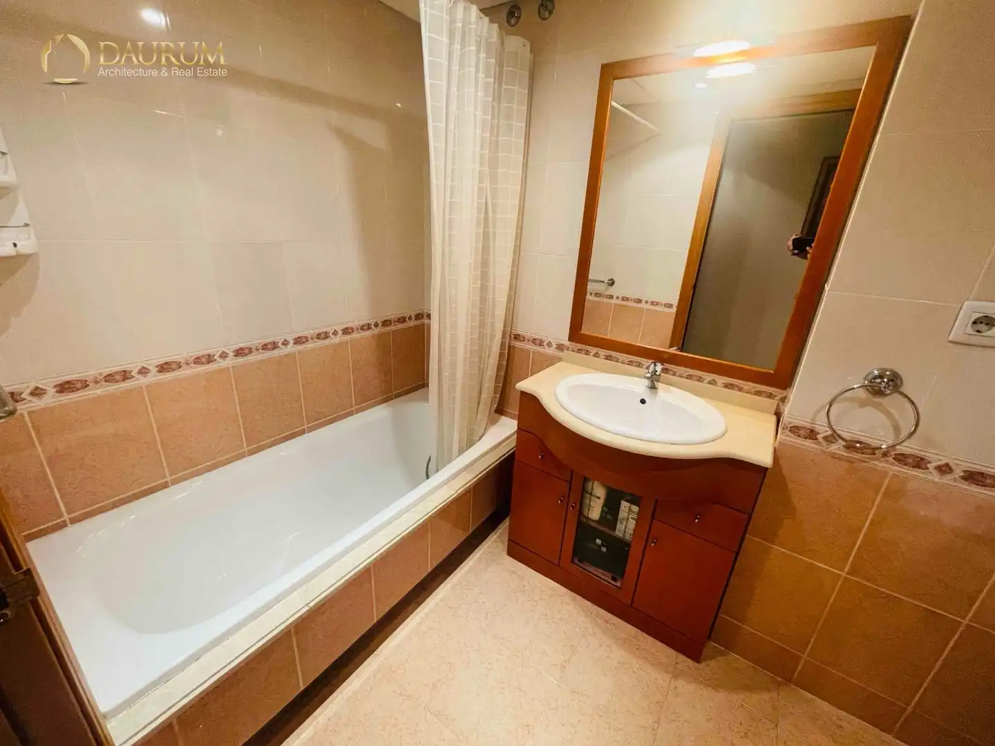 Bathroom of Flat for sale in Málaga  with Heating, Terrace and Storage room