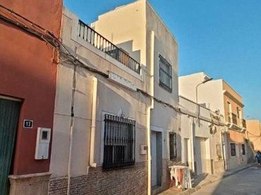 House for sale in Pechina
