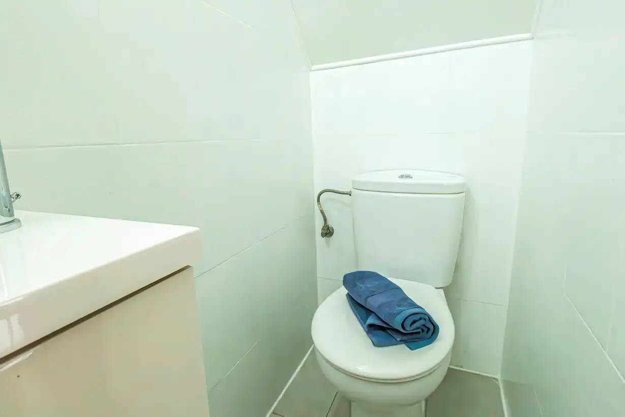 Bathroom of Houses for rent in Madrid  with Air Conditioner, Heating and Private garden