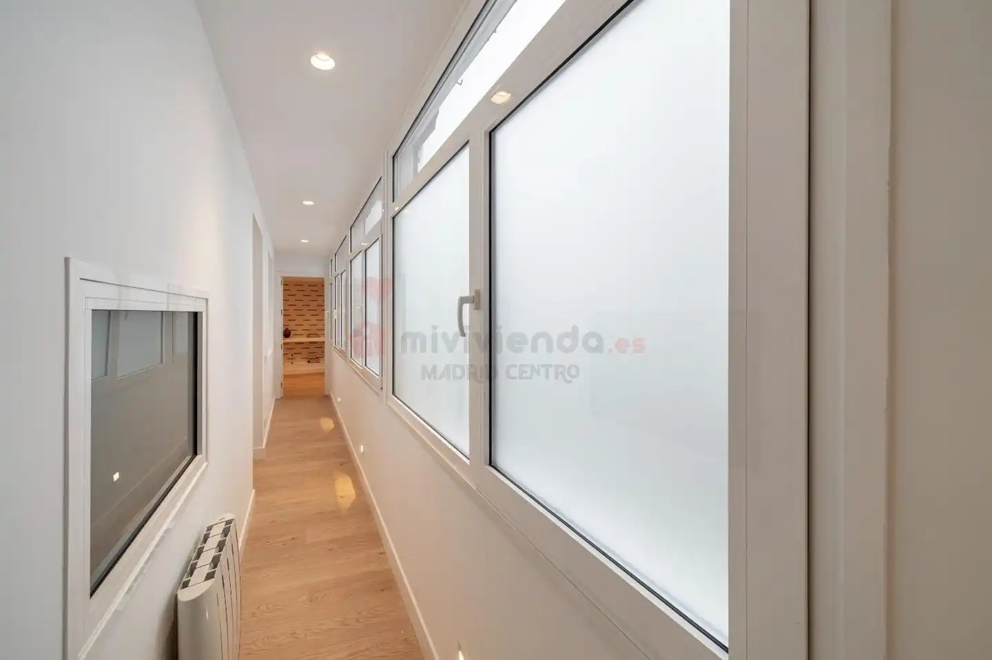 Piso con terraza en venta en Calle de Pérez Galdós, imagen 25