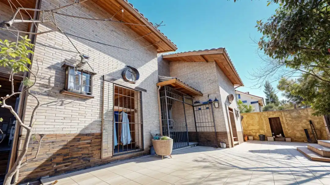 Vista exterior de Casa o chalet en venta en Campo Real con Aire acondicionado, Calefacción y Jardín privado