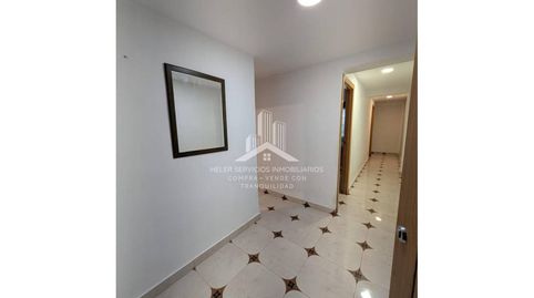 Foto 2 de Piso en venta en Calle Maestro Canos, Avenida de Valencia - Avenida de Casalduch, Castellón de la Plana / Castelló de la Plana
