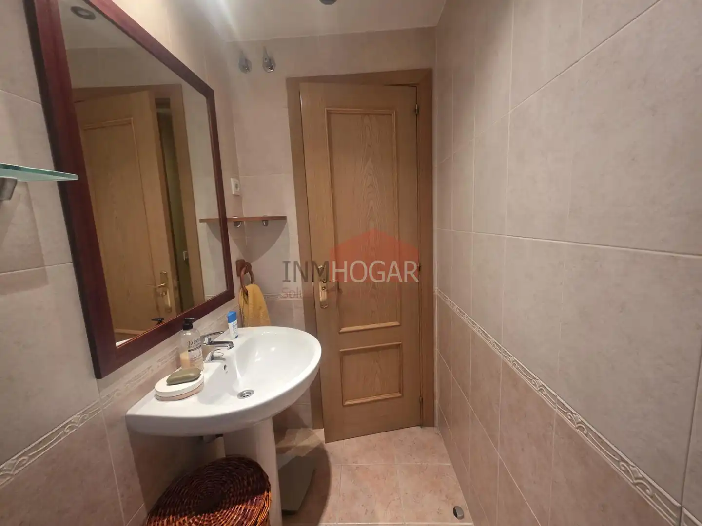 Bathroom of Houses for rent in Ávila  with Heating, Parquet flooring and Furnished
