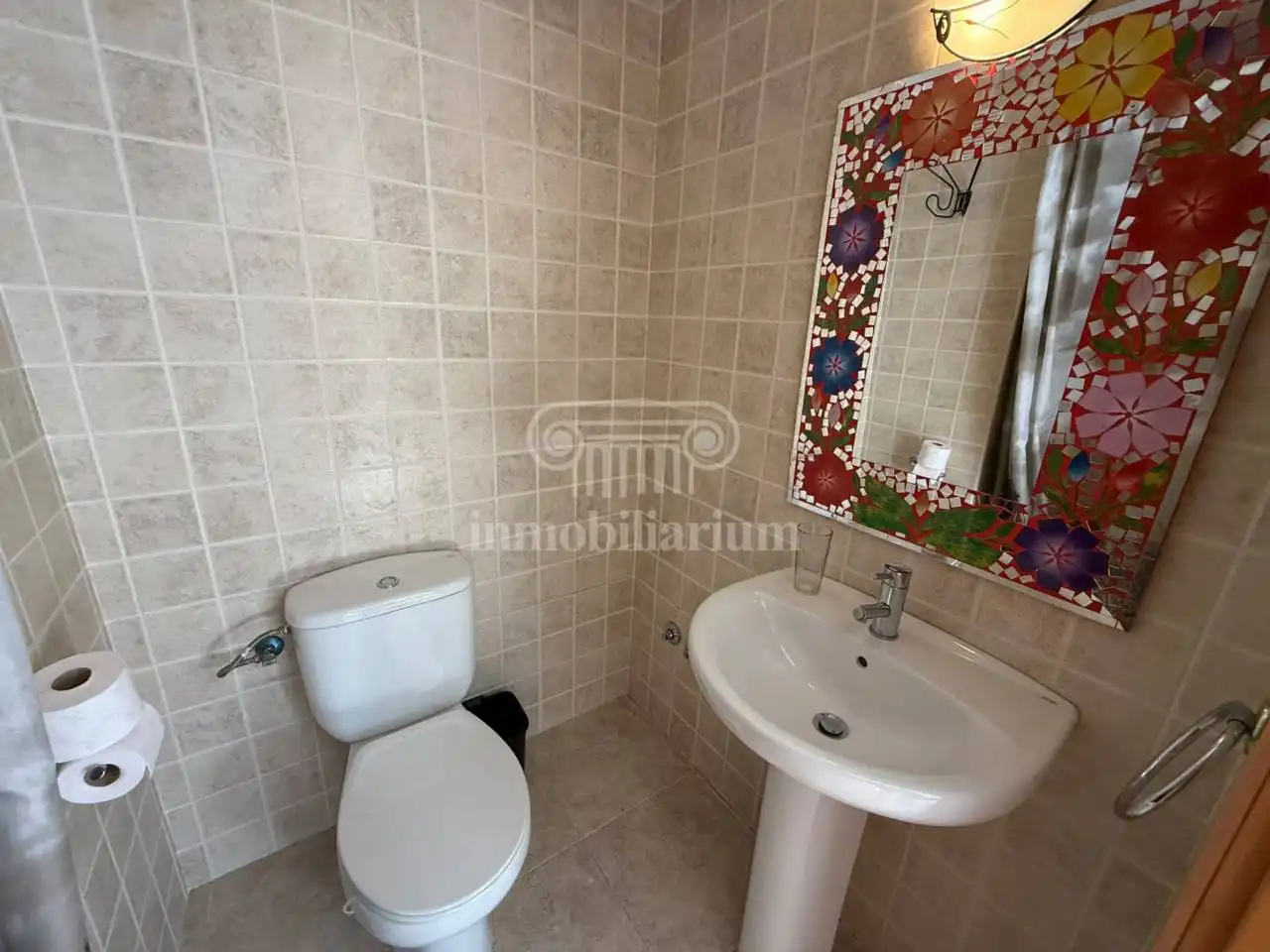 Bathroom of Flat for sale in Fenals