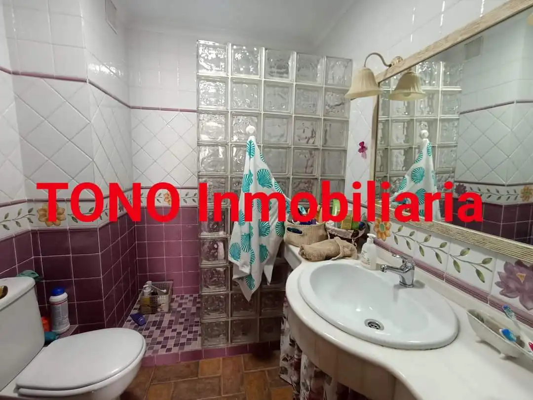Bathroom of Flat for sale in Écija  with Terrace and Balcony