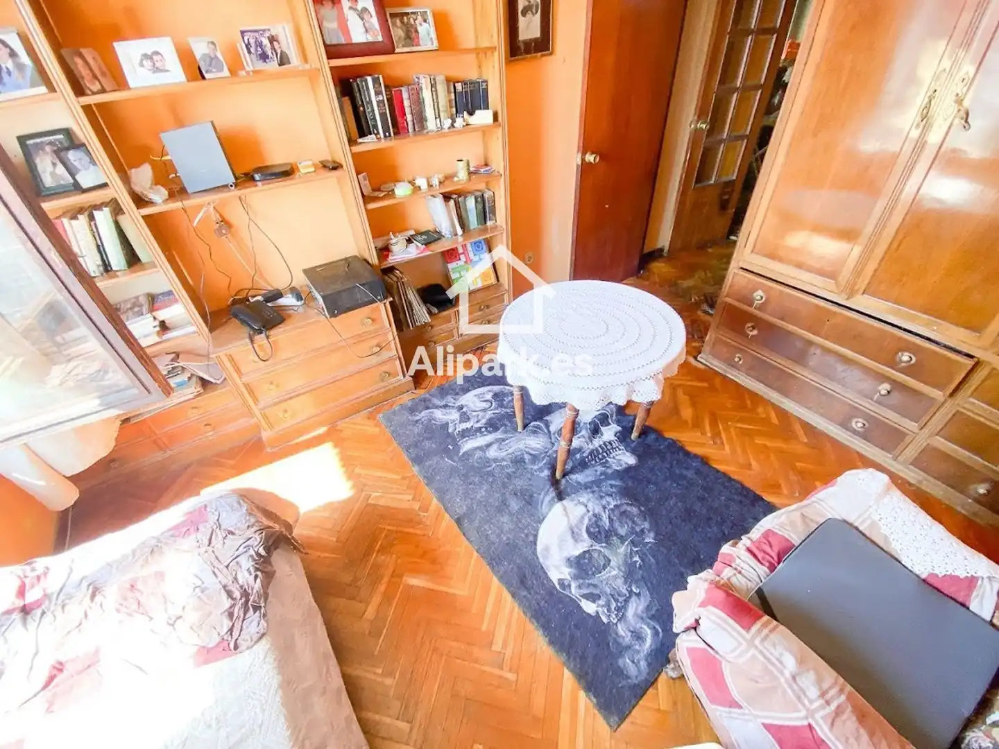 Habitación de Piso en venta en Alicante / Alacant con Aire acondicionado, Terraza y Balcón