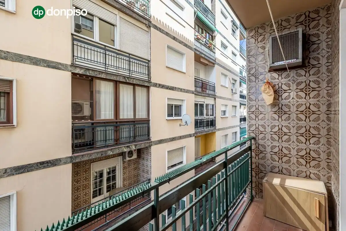 Terraza de Piso en venta en Granada con Aire acondicionado, Calefacción y Terraza