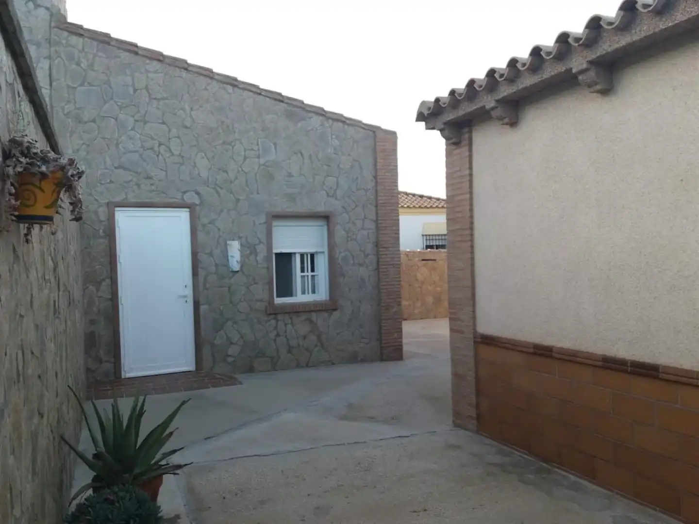 Houses for sale in Las Lagunas - Campano
