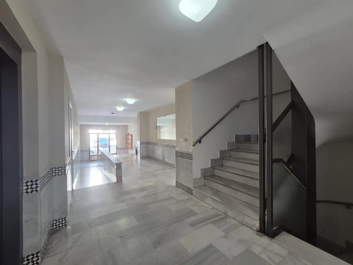 Piso en venta en El Ejido con Aire acondicionado, Terraza y Amueblado