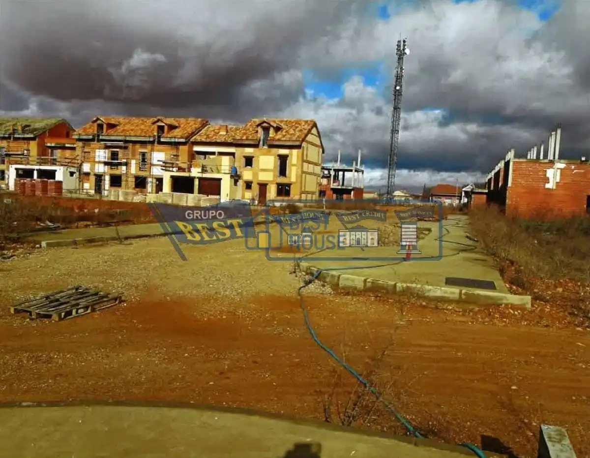 Wohnbaugrundstück zum Verkauf in Villarejo de Órbigo, imagen 4