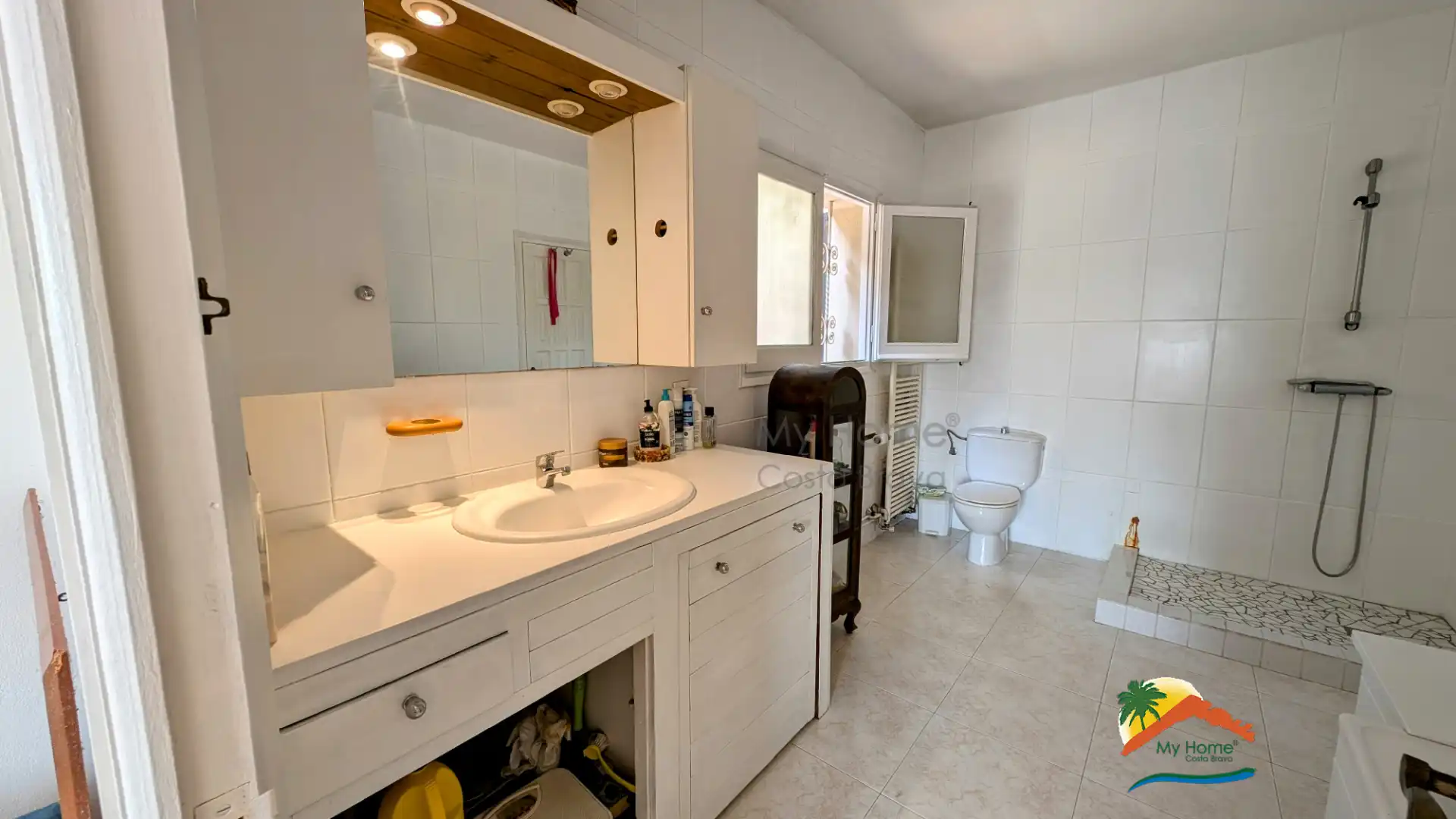 Baño de Casa o chalet en venta en Lloret de Mar con Calefacción, Jardín privado y Parquet