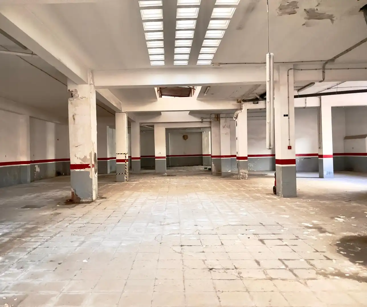 Business premises for sale in Avinguda Pere IV 14, imagen 20