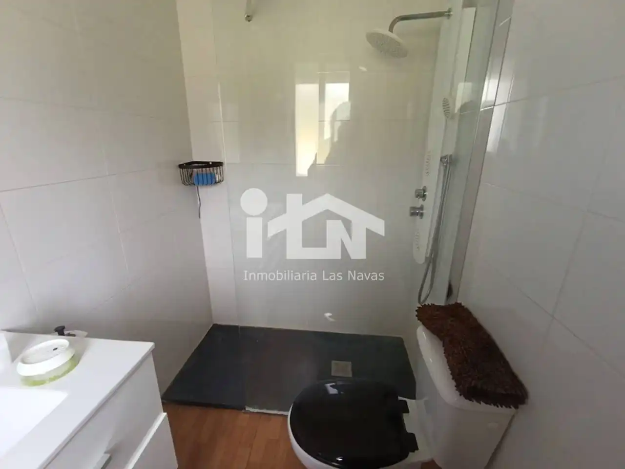 Baño de Casa o chalet en venta en Santa Cruz de Pinares con Calefacción, Jardín privado y Terraza