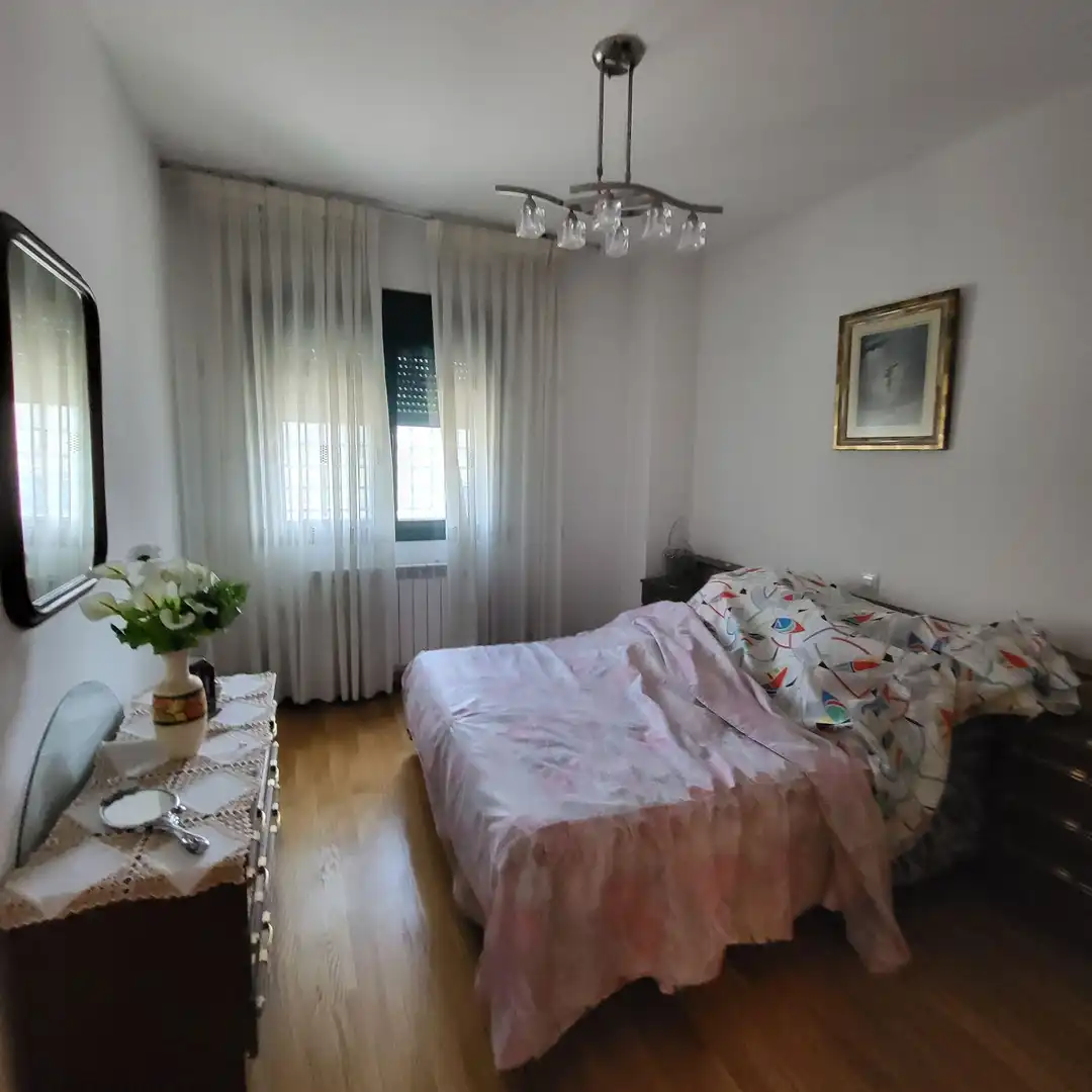 Habitación de Piso en venta en Ávila con Calefacción, Terraza y Trastero