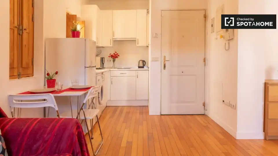 Appartement avec terrasse à louer à Latina, imagen 5