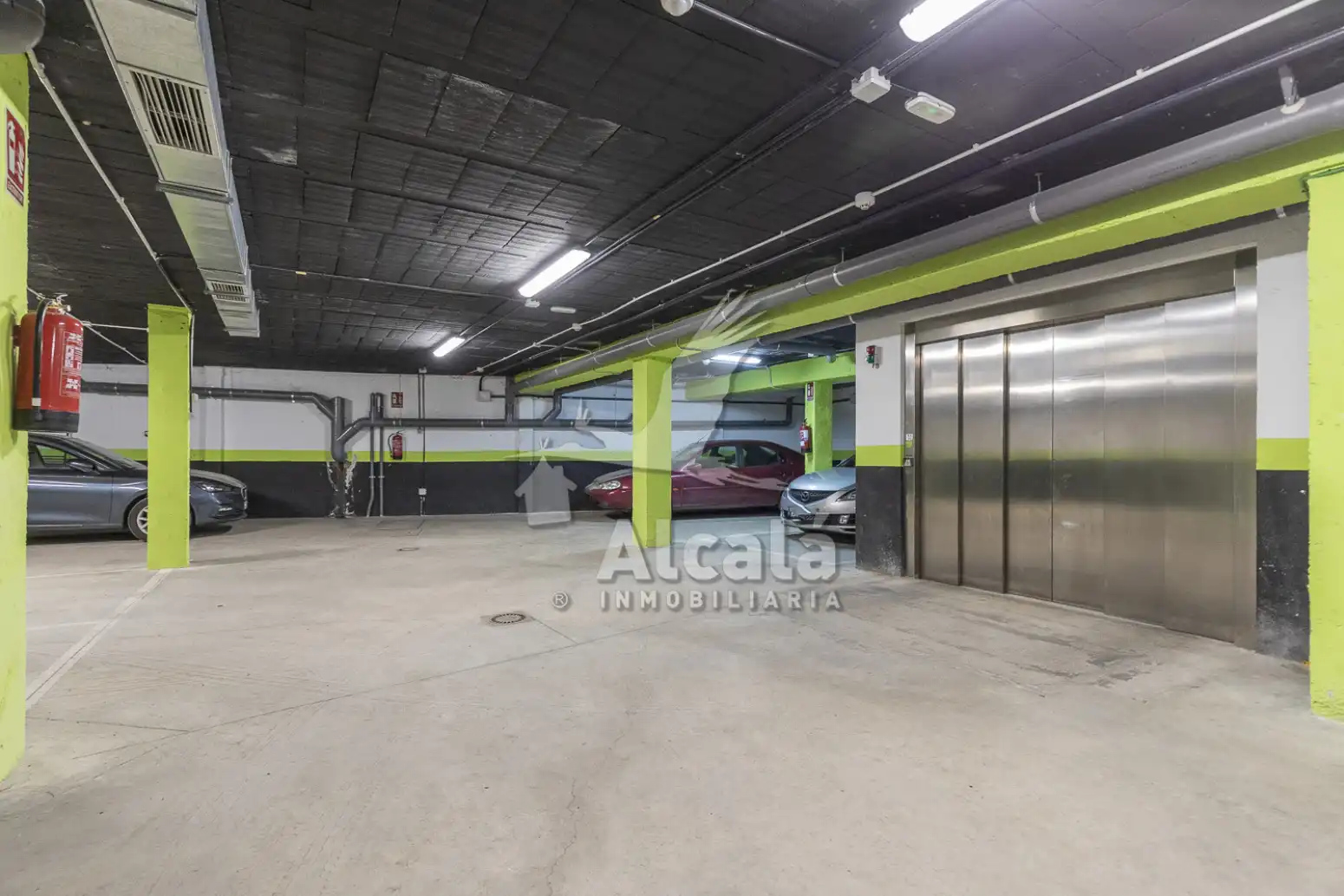 Aparcament de Pis en venda en Pozo de Guadalajara amb Aire condicionat, Calefacció i Terrassa