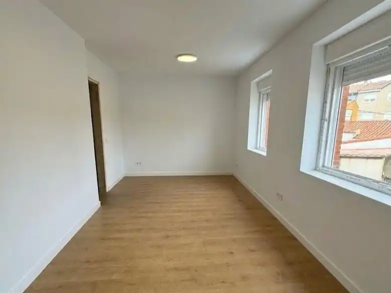 Piso en venta en Calle Artesano 5, imagen 4