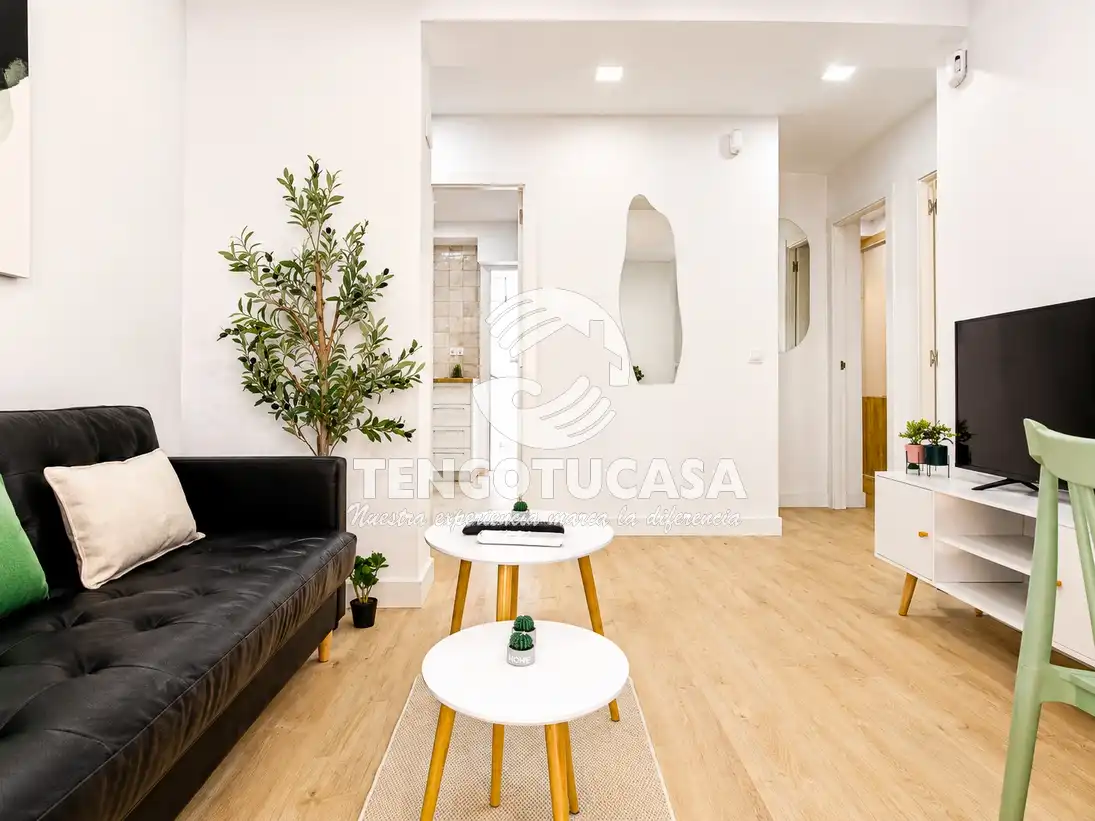 Wohnung zum Verkauf in Madrid mit Klimaanlage, Heizung und Terrasse