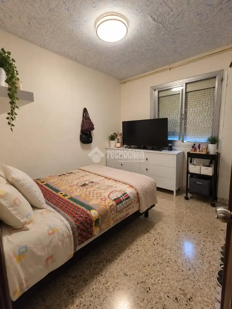 Flat for sale in Nou Barris, imagen 6