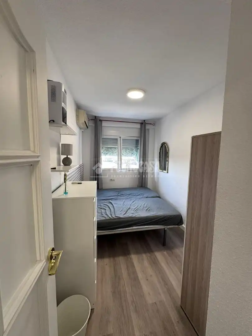 Habitación de Piso de alquiler en Granada