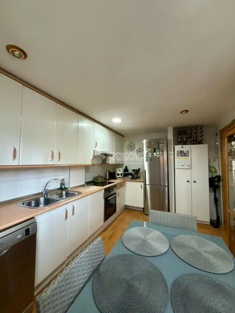 Kitchen of Houses for sale in Valdemoro  with Terrace, Storage room and Swimming Pool