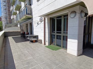 Appartamento con balcone in vendita a Erialdea / Centro