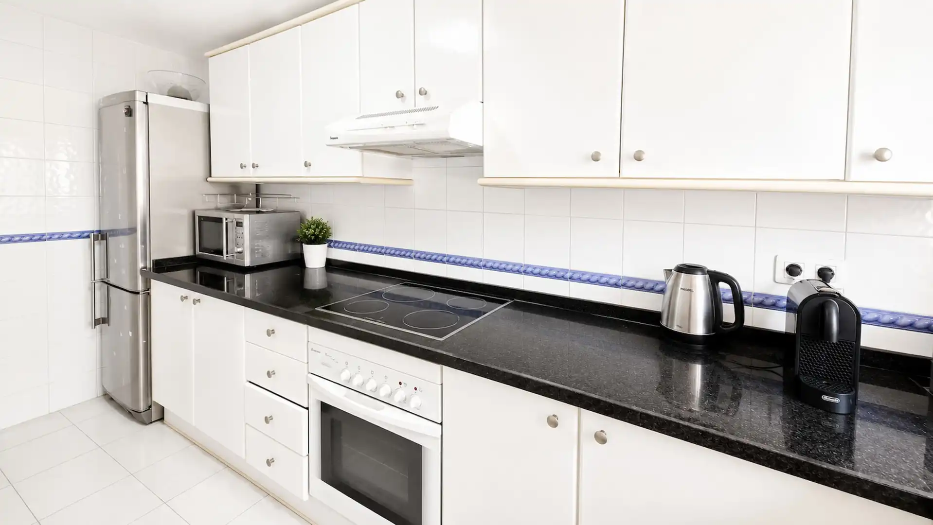 Cocina de Ático en venta en Casares con Aire acondicionado, Terraza y Piscina