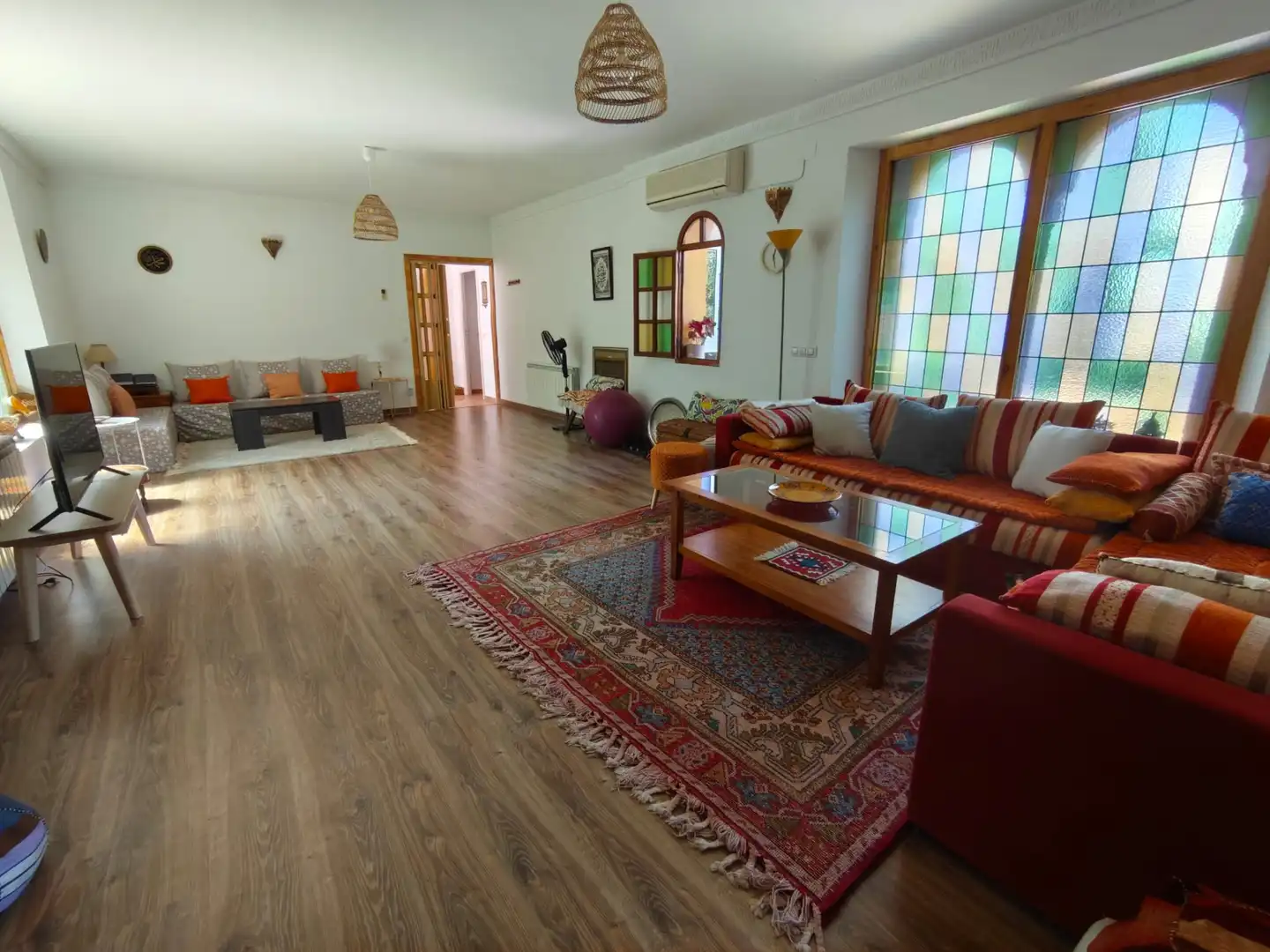 Sala de estar de Casa o chalet en venta en Sevilla la Nueva con Aire acondicionado, Calefacción y Jardín privado