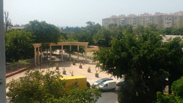 Piso en Alquiler en Parque Ayala - Jardín de la Abadía - Huelín