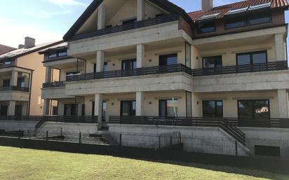 Vista exterior de Àtic en venda en Carnota amb Piscina