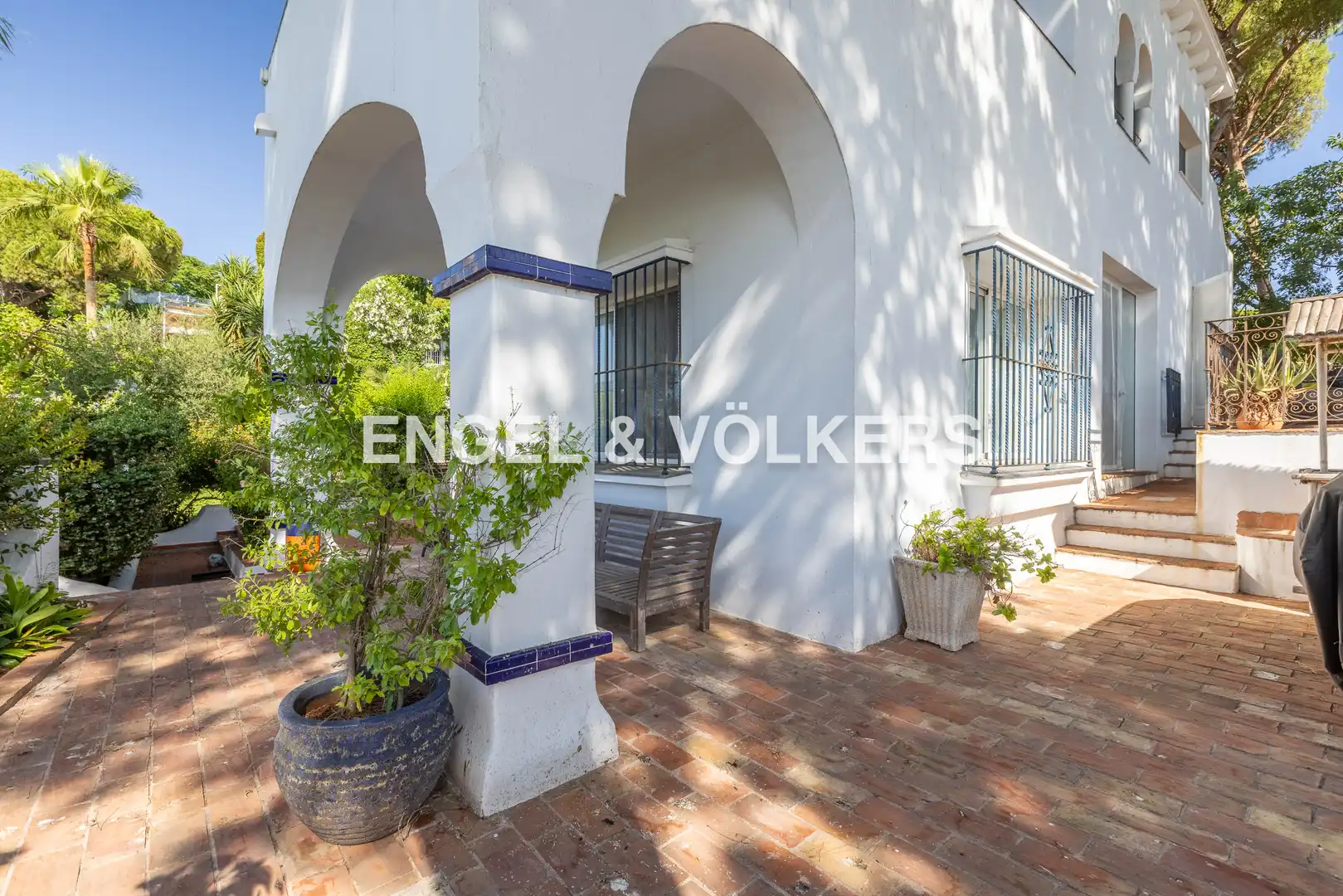 Außenansicht von Country house zum Verkauf in El Puerto de Santa María mit Klimaanlage, Heizung und Privatgarten