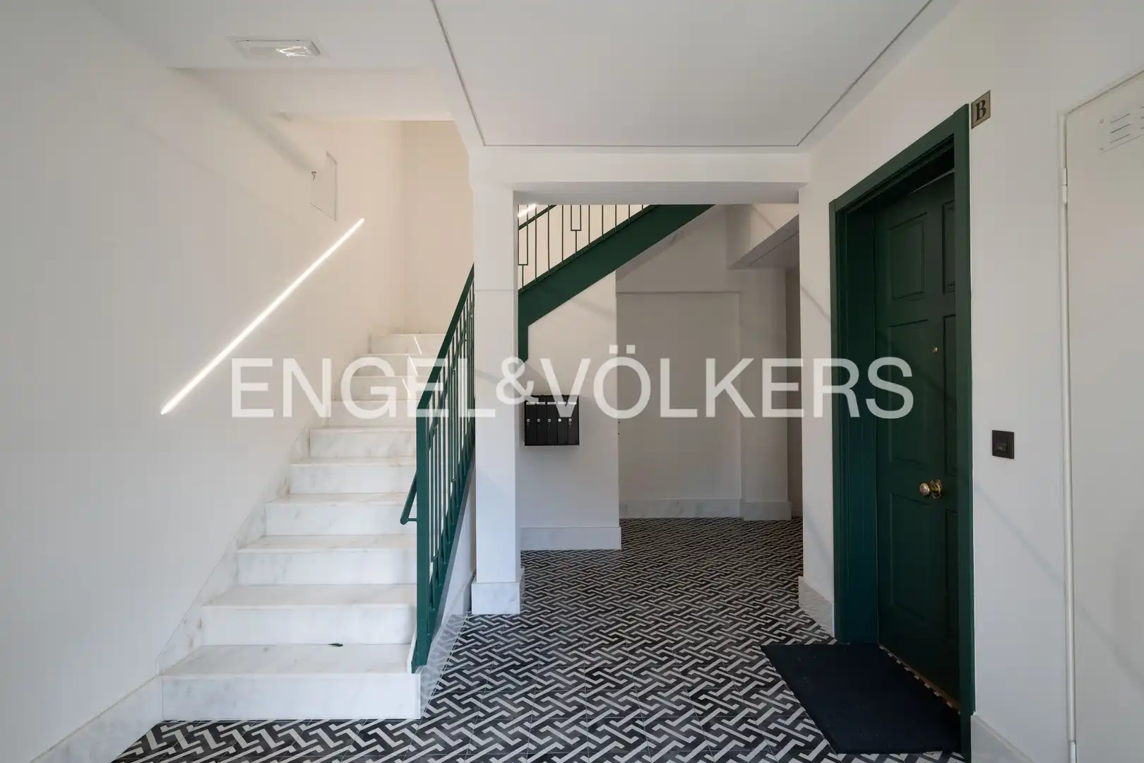 Maisonette zum Verkauf in Donostia - San Sebastián  mit Klimaanlage, Heizung und Terrasse