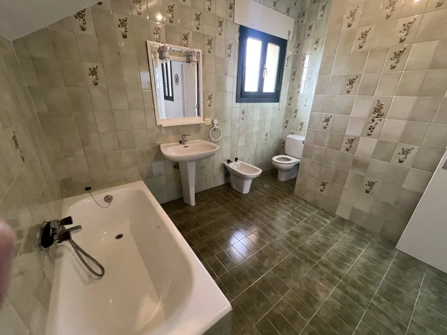 Baño de Casa o chalet en venta en Torrecaballeros con Calefacción, Jardín privado y Piscina