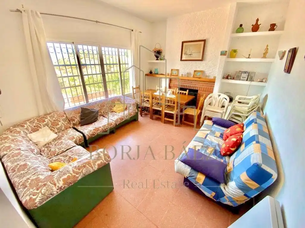 Vista exterior de Casa o chalet en venta en Vélez-Málaga