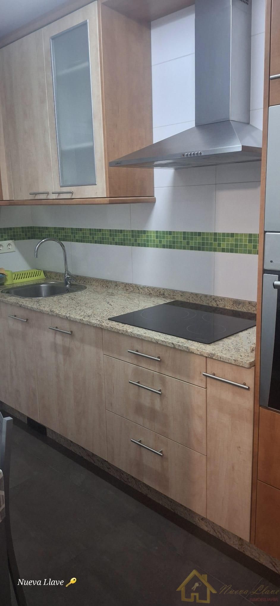 Duplex to rent in Lavandeira , Centro - Recinto Amurallado