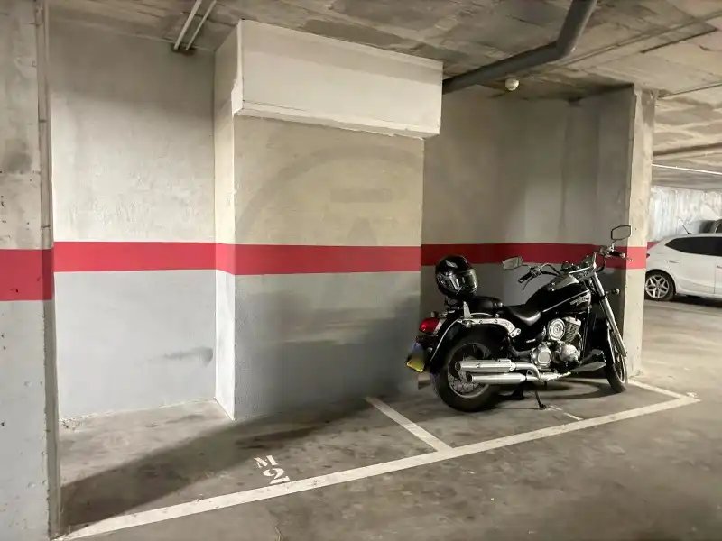 Moto con ascensore in vendita a Centre