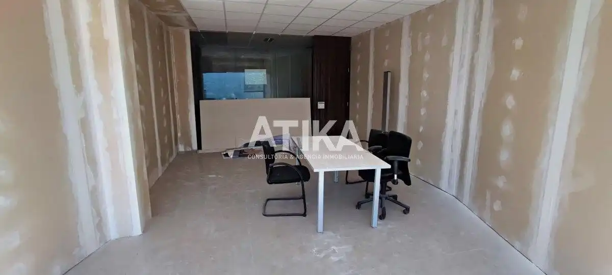 Oficina de alquiler en L'Olleria