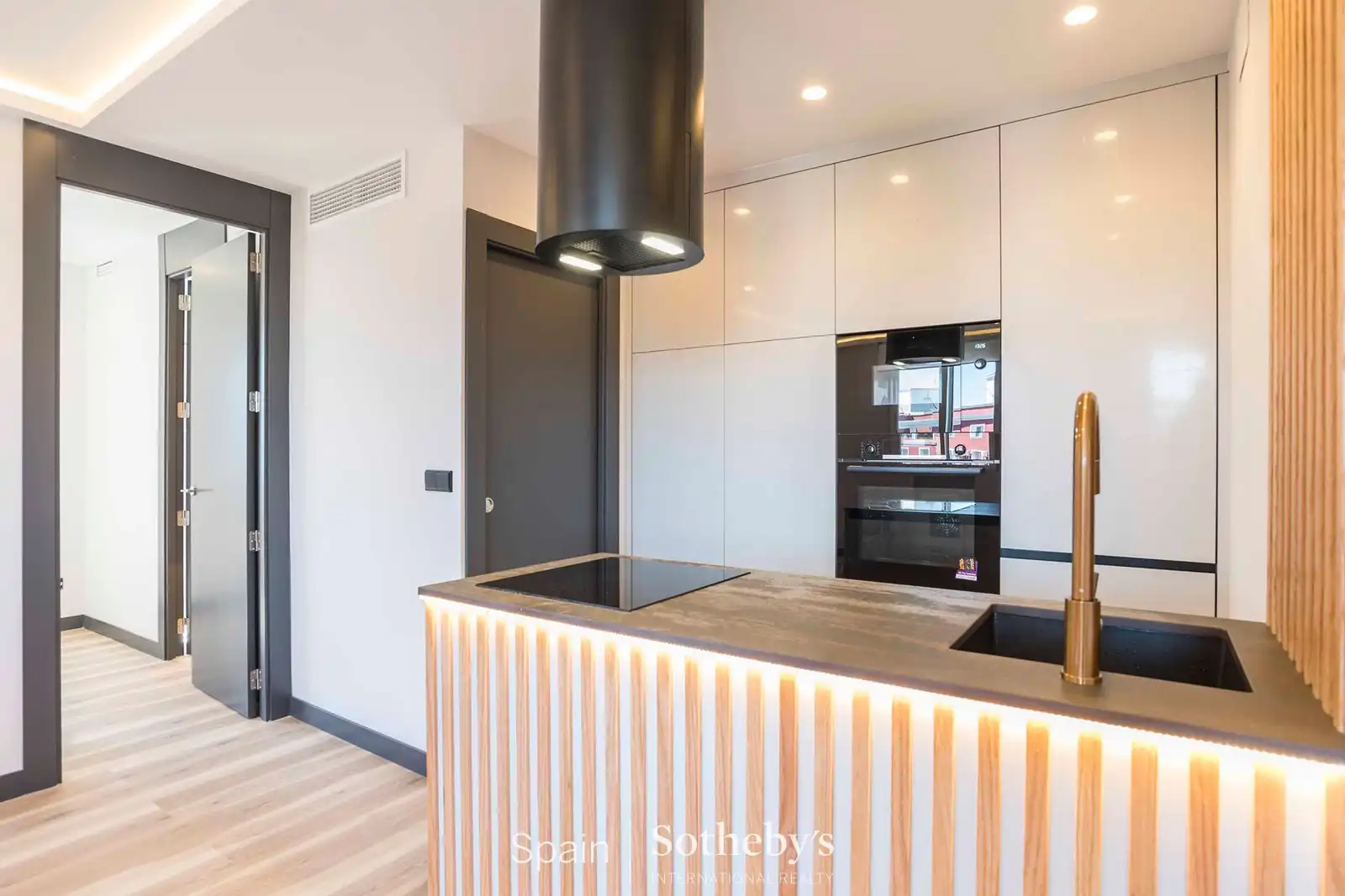 Cocina de Apartamento en venta en Madrid con Aire acondicionado, Calefacción y Piscina