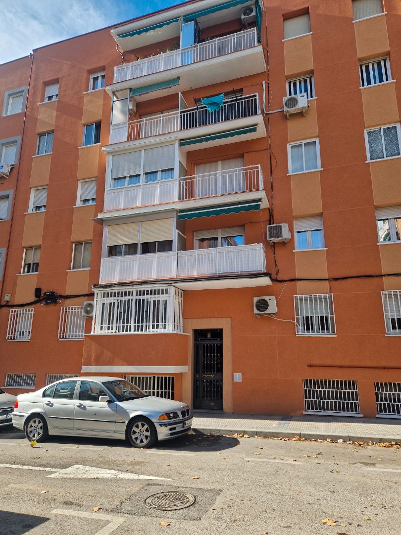 Exterior view of Flat for sale in Alcorcón  with Air Conditioner, Heating and Terrace
