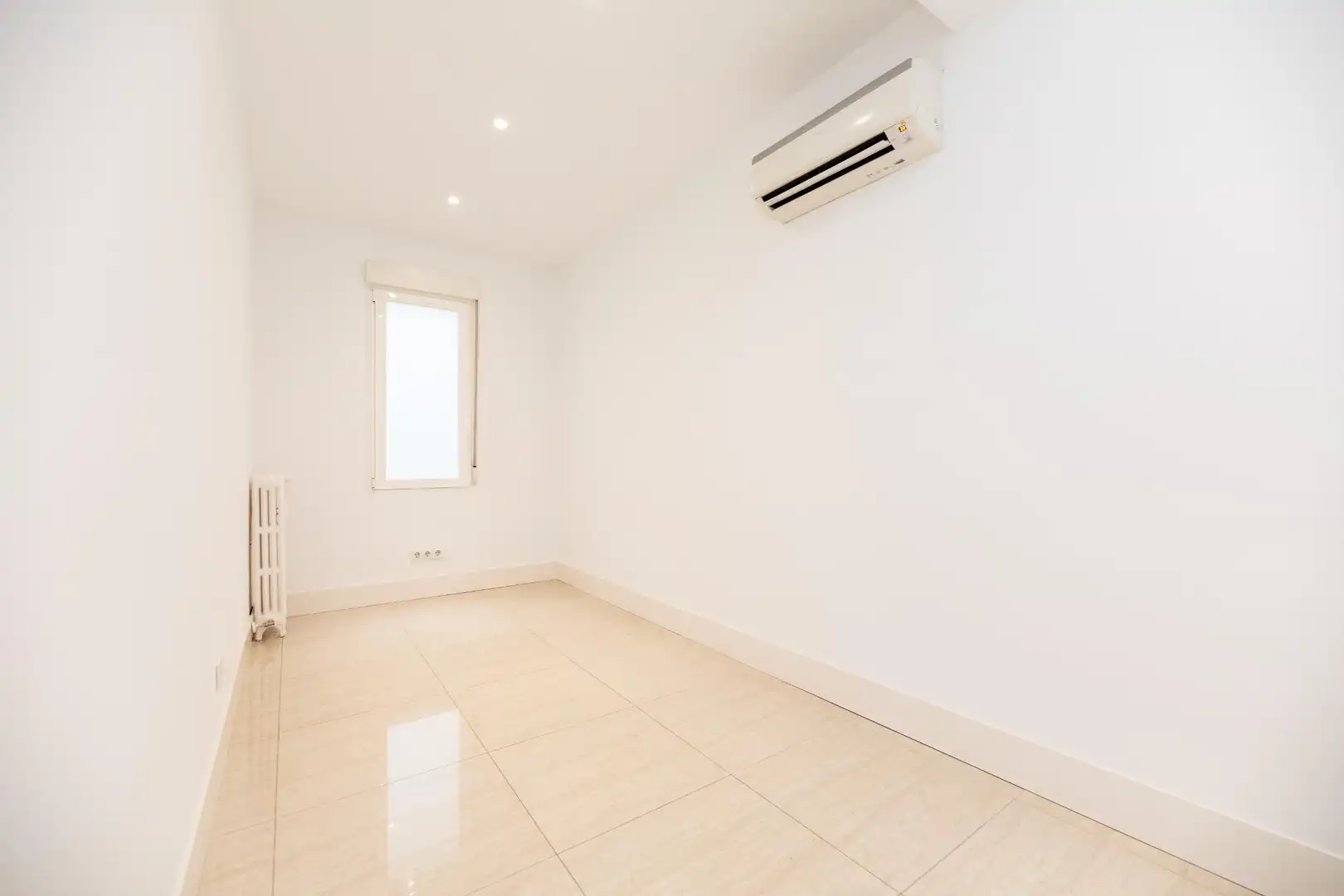 Piso de alquiler en Madrid con Aire acondicionado y Calefacción