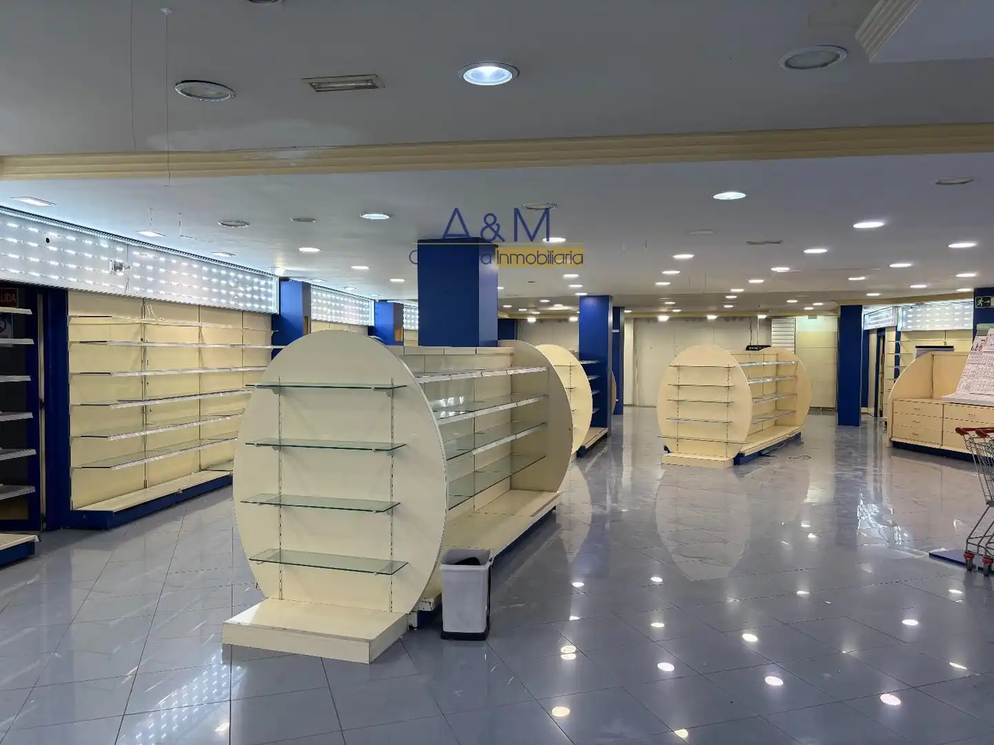 Local comercial de lloguer a calle Bajada de la Libertad, imagen 7